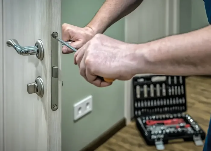 Residential Locksmith services 1